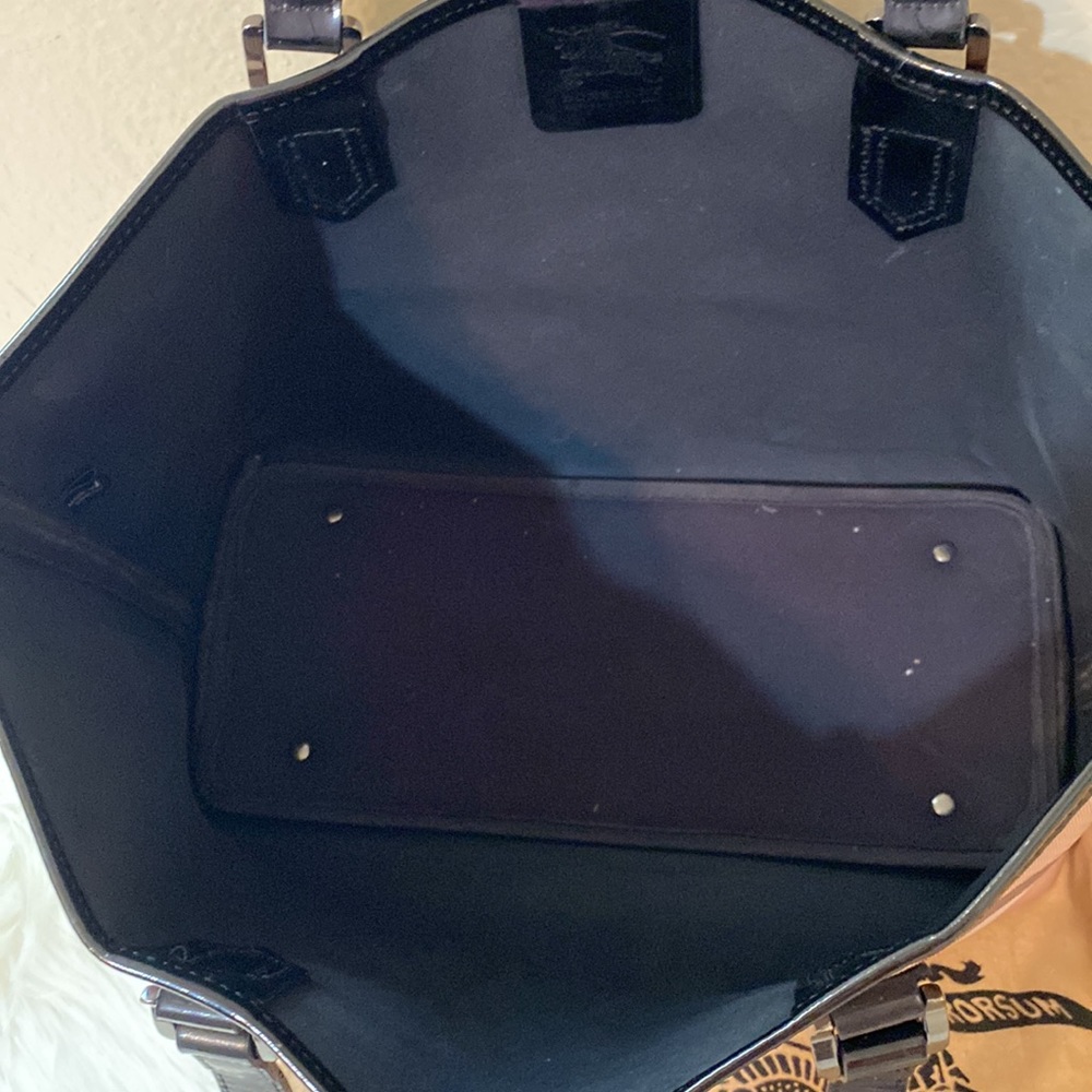Burberry bag - Picture 3 of 10
